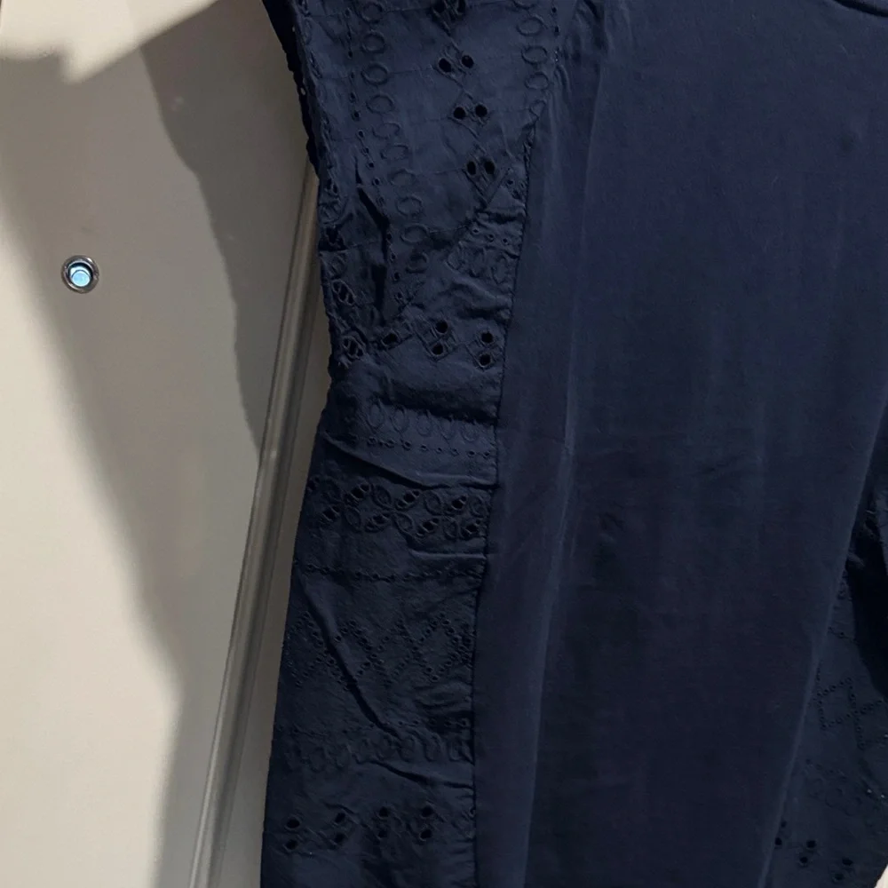 LOFT Navy Flutter Eyelet Sleeve Women's Top - Picture 5 of 5